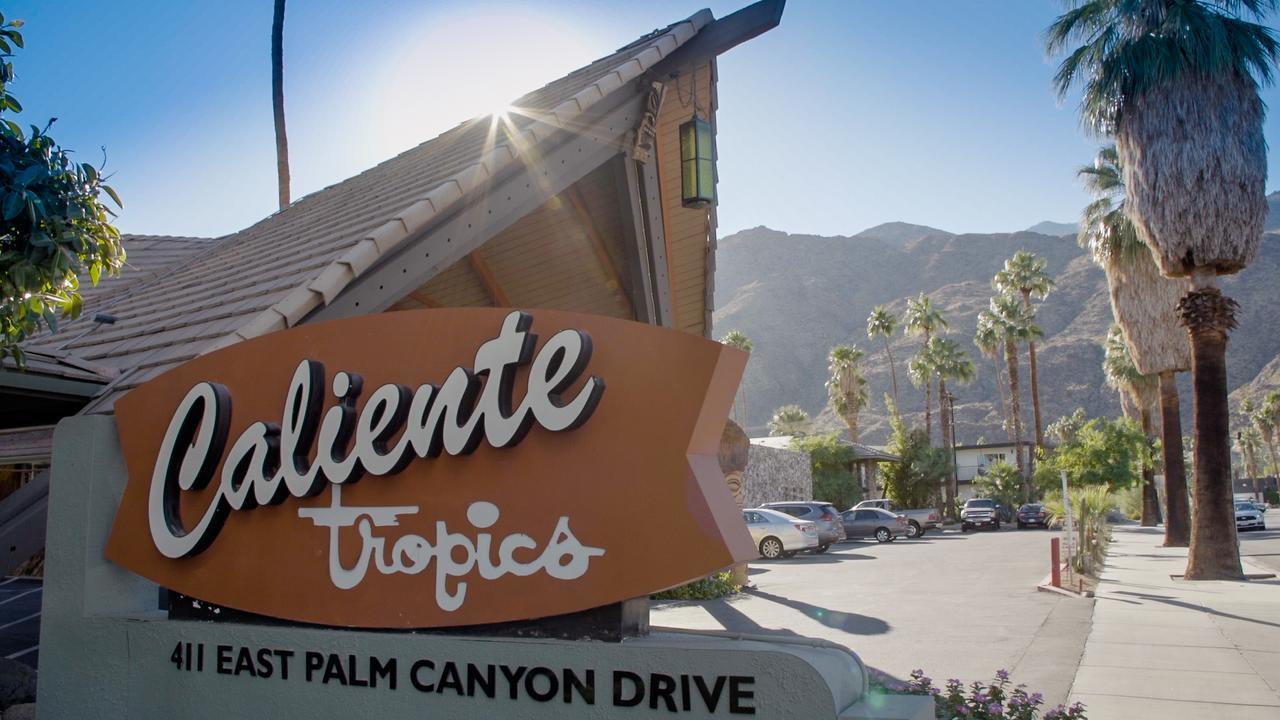 Caliente Tropics Hotel Palm Springs Exterior photo