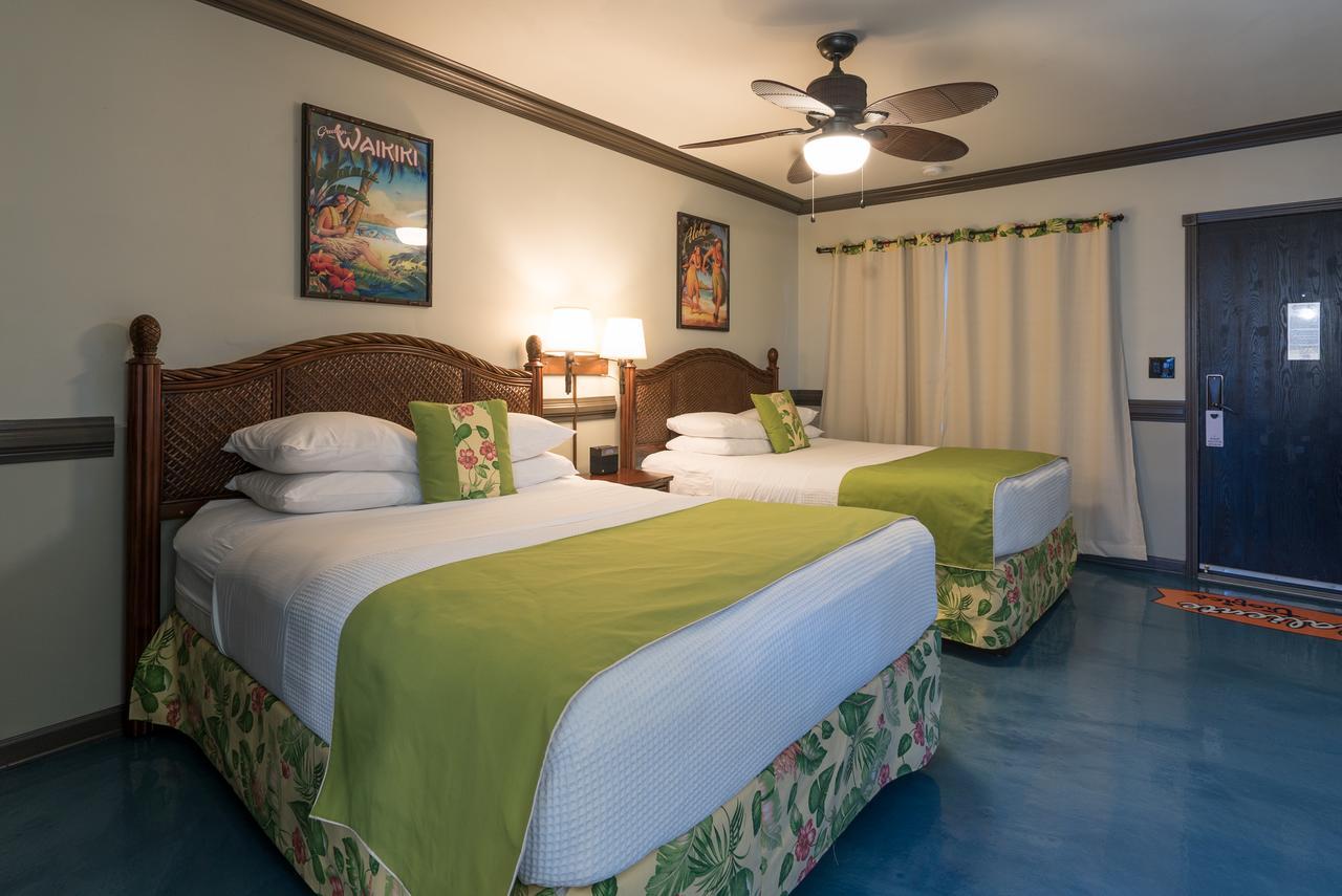 Caliente Tropics Hotel Palm Springs Exterior photo