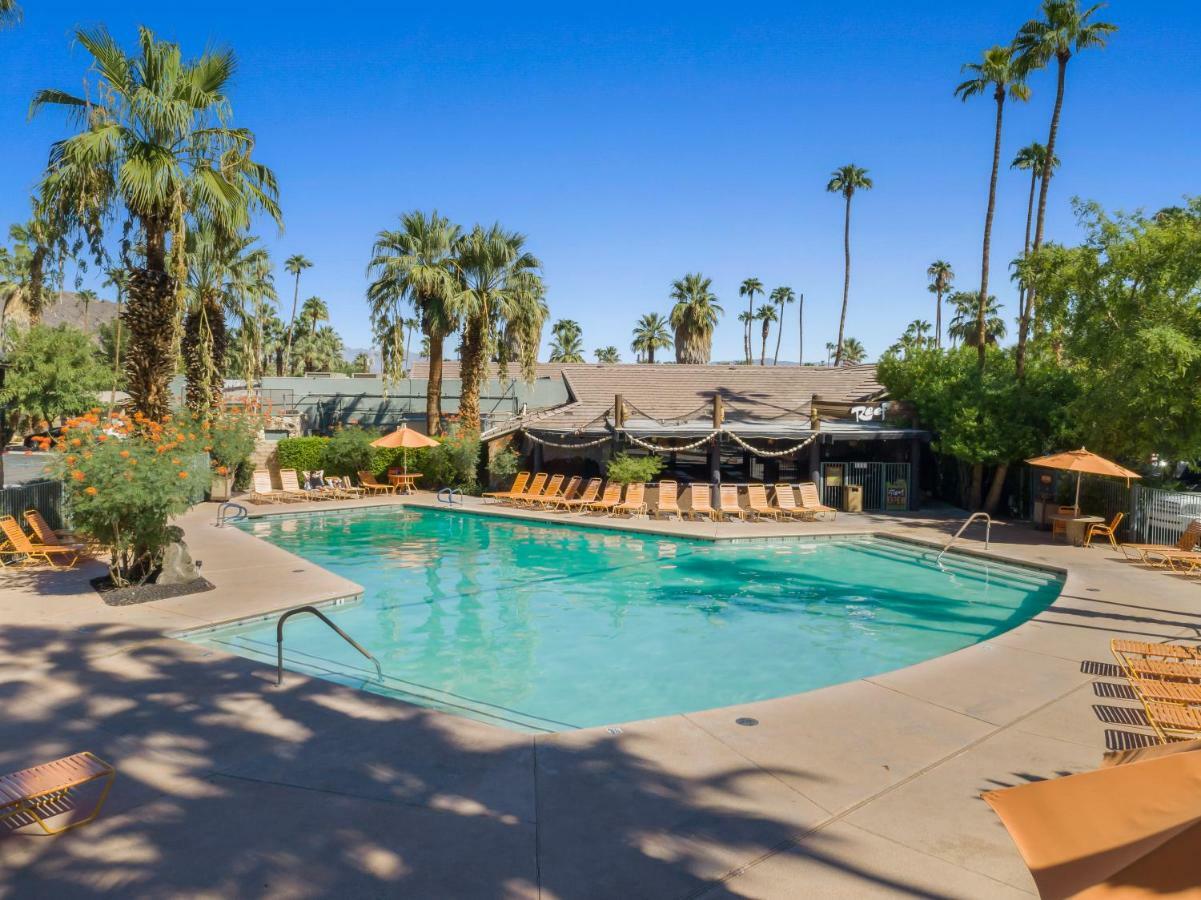 Caliente Tropics Hotel Palm Springs Exterior photo