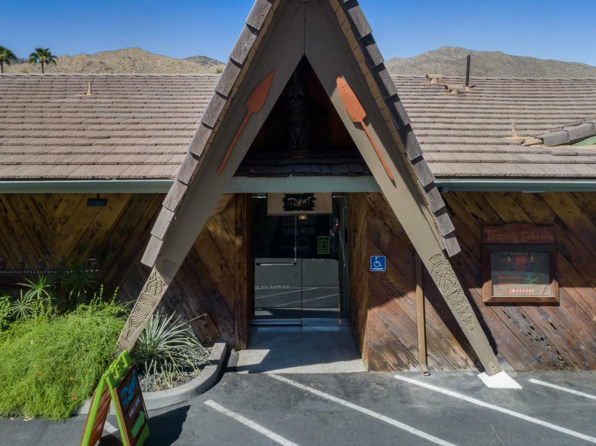Caliente Tropics Hotel Palm Springs Exterior photo