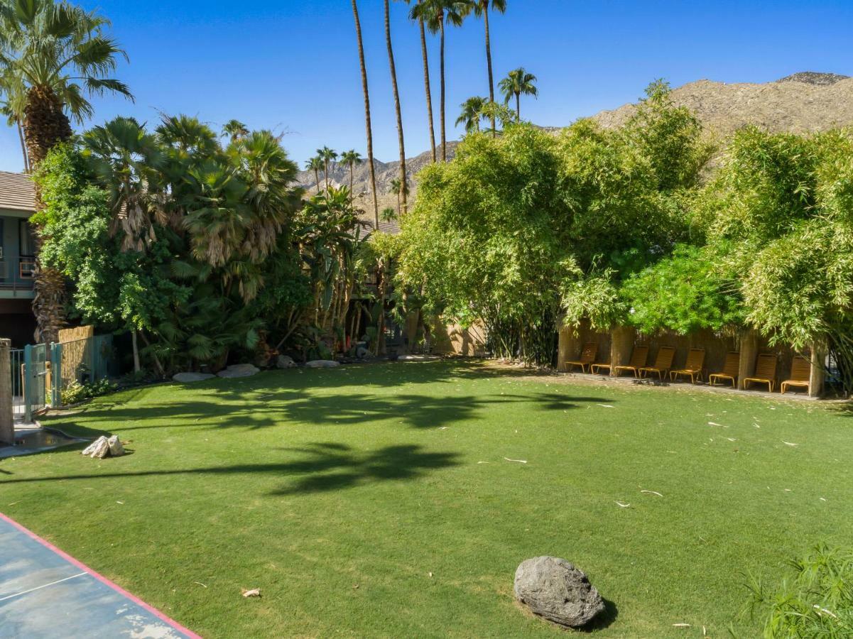 Caliente Tropics Hotel Palm Springs Exterior photo